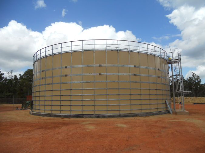 Coated Southern Cross Squatter Tank