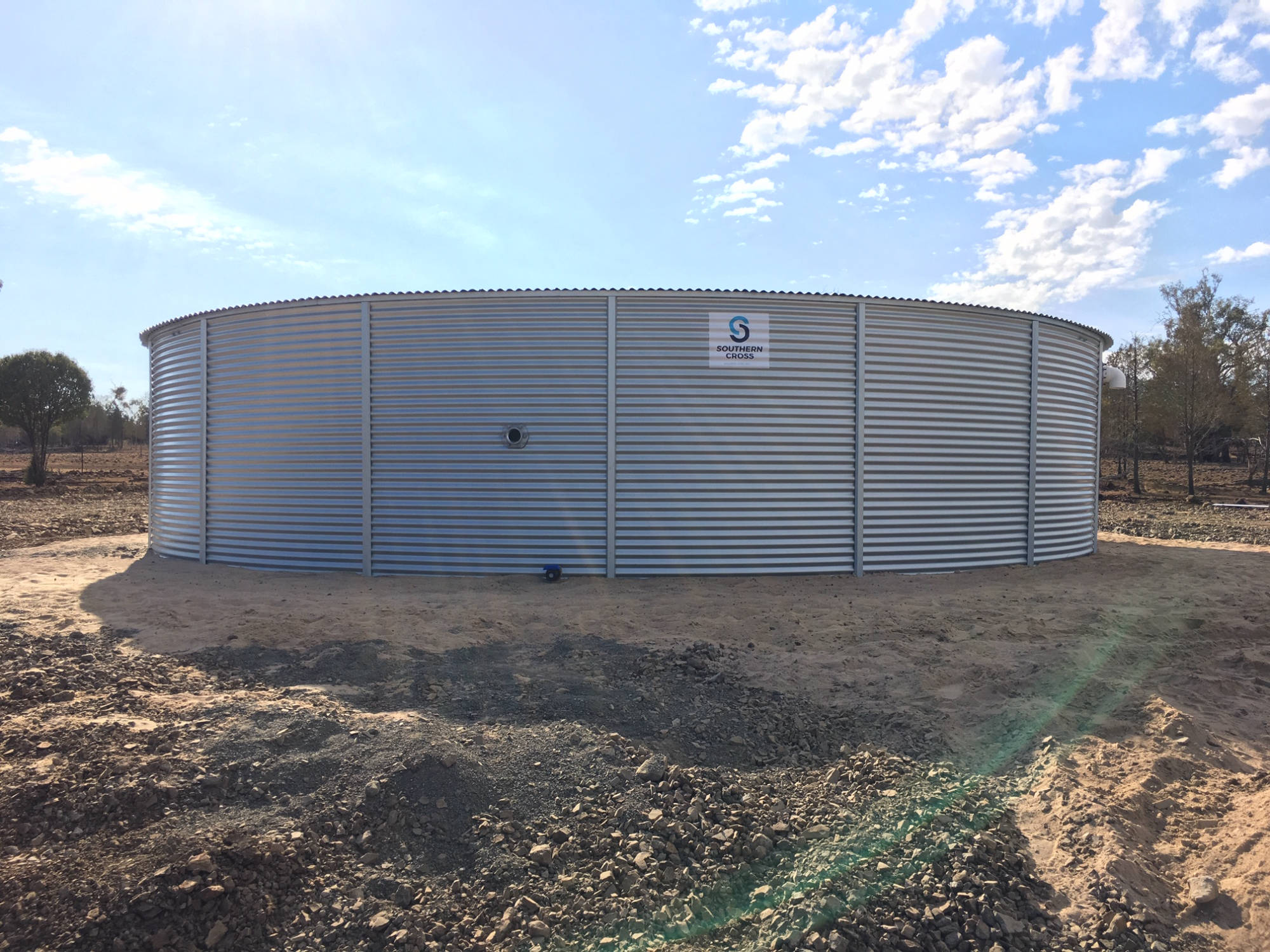 Large Steel Water Tank for stock water